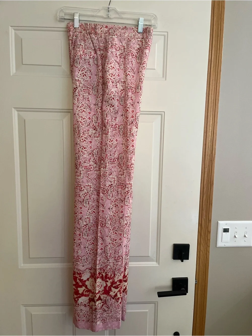 New Zara linen blend pink paisley print pull on flowy trouser pant. Size XS.